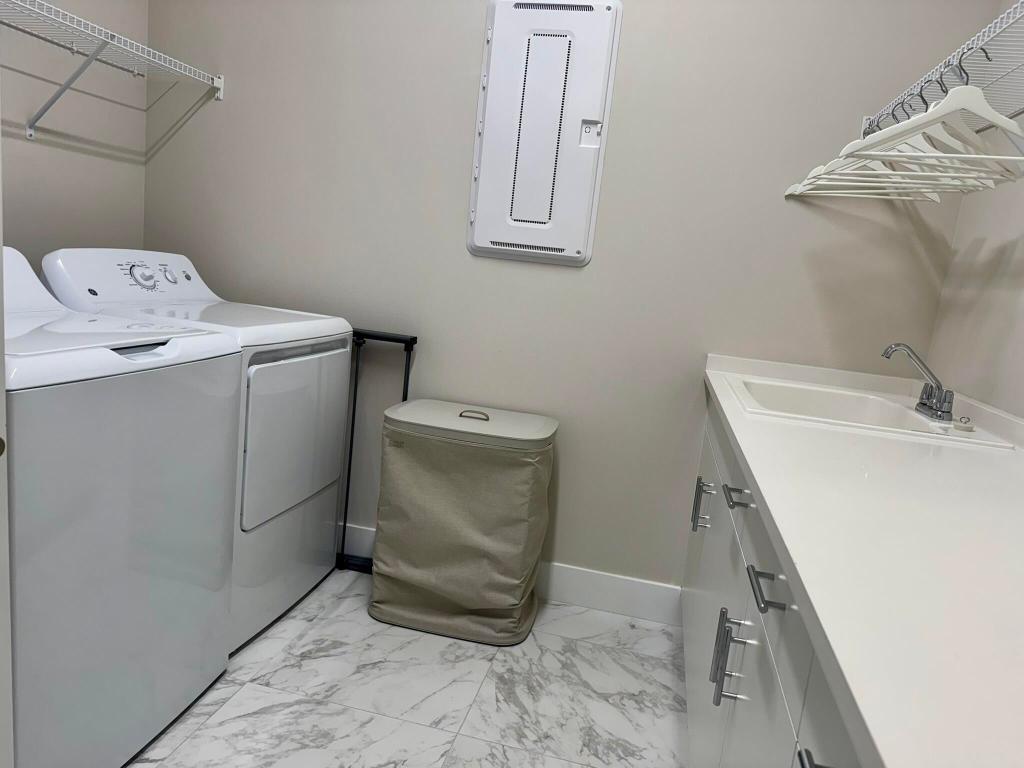 Lotus Palm, BOCA RATON GOLF COURSE PUD - Residential