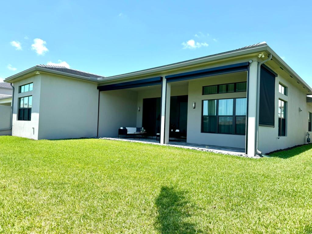 Lotus Palm, BOCA RATON GOLF COURSE PUD - Residential