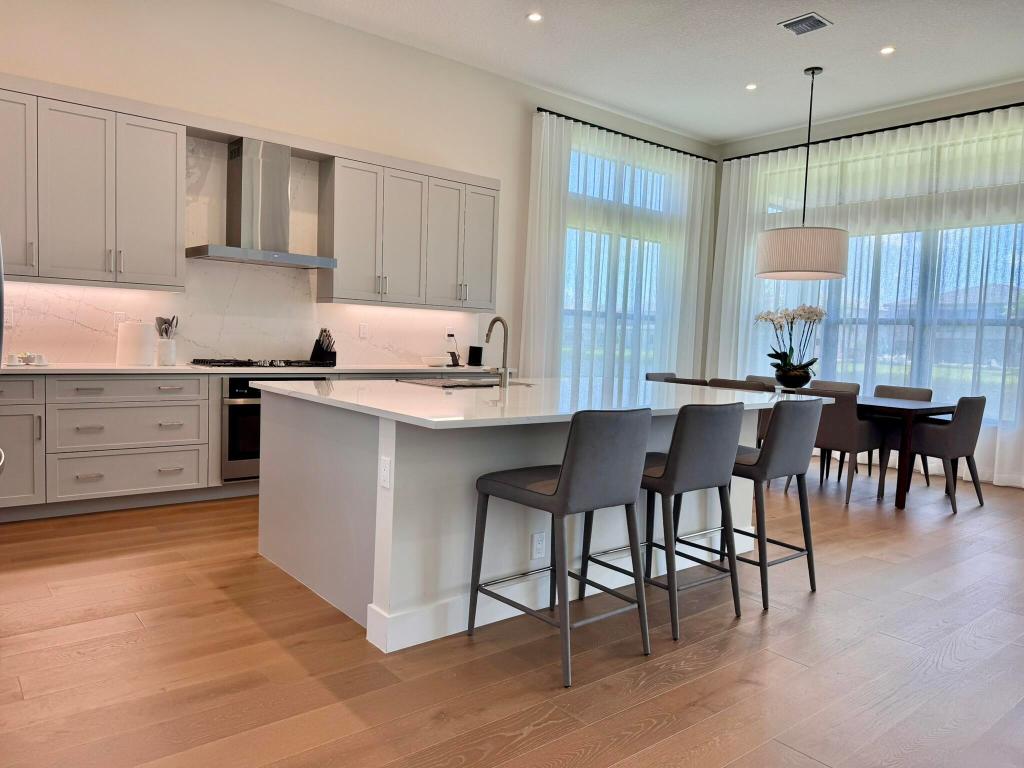 Lotus Palm, BOCA RATON GOLF COURSE PUD - Residential