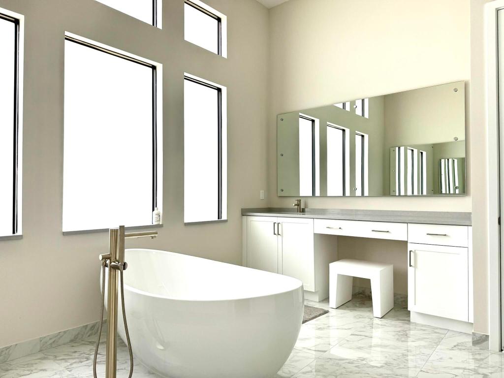 Lotus Palm, BOCA RATON GOLF COURSE PUD - Residential