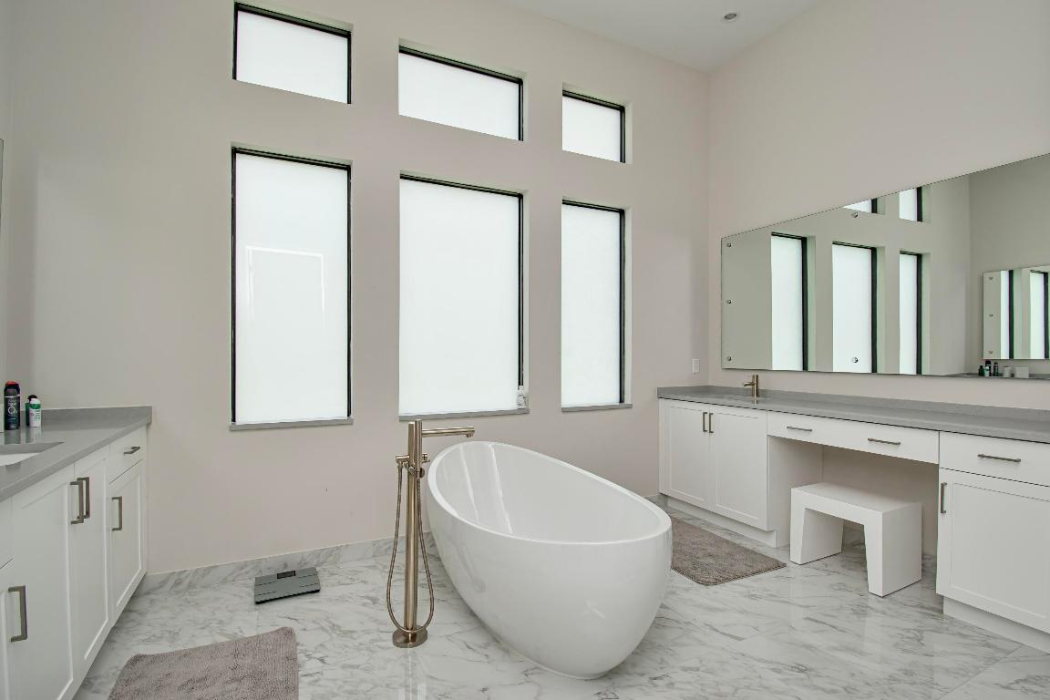 Lotus Palm, BOCA RATON GOLF COURSE PUD - Residential