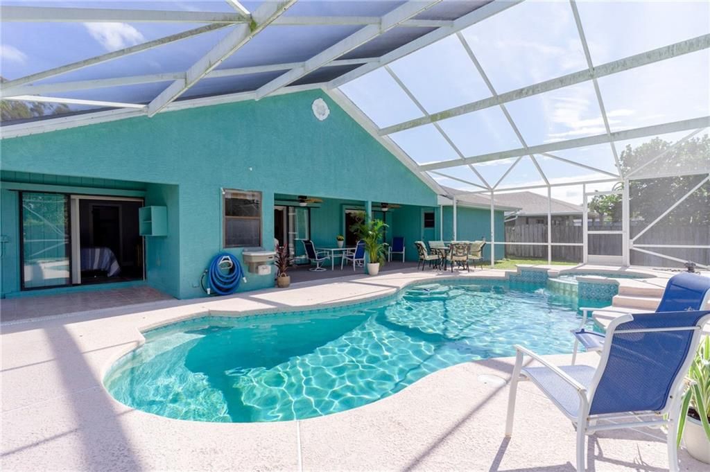 Photo of 1722 SE Lorraine St, Port Saint Lucie, FL 34952 (MLS # F10357345)