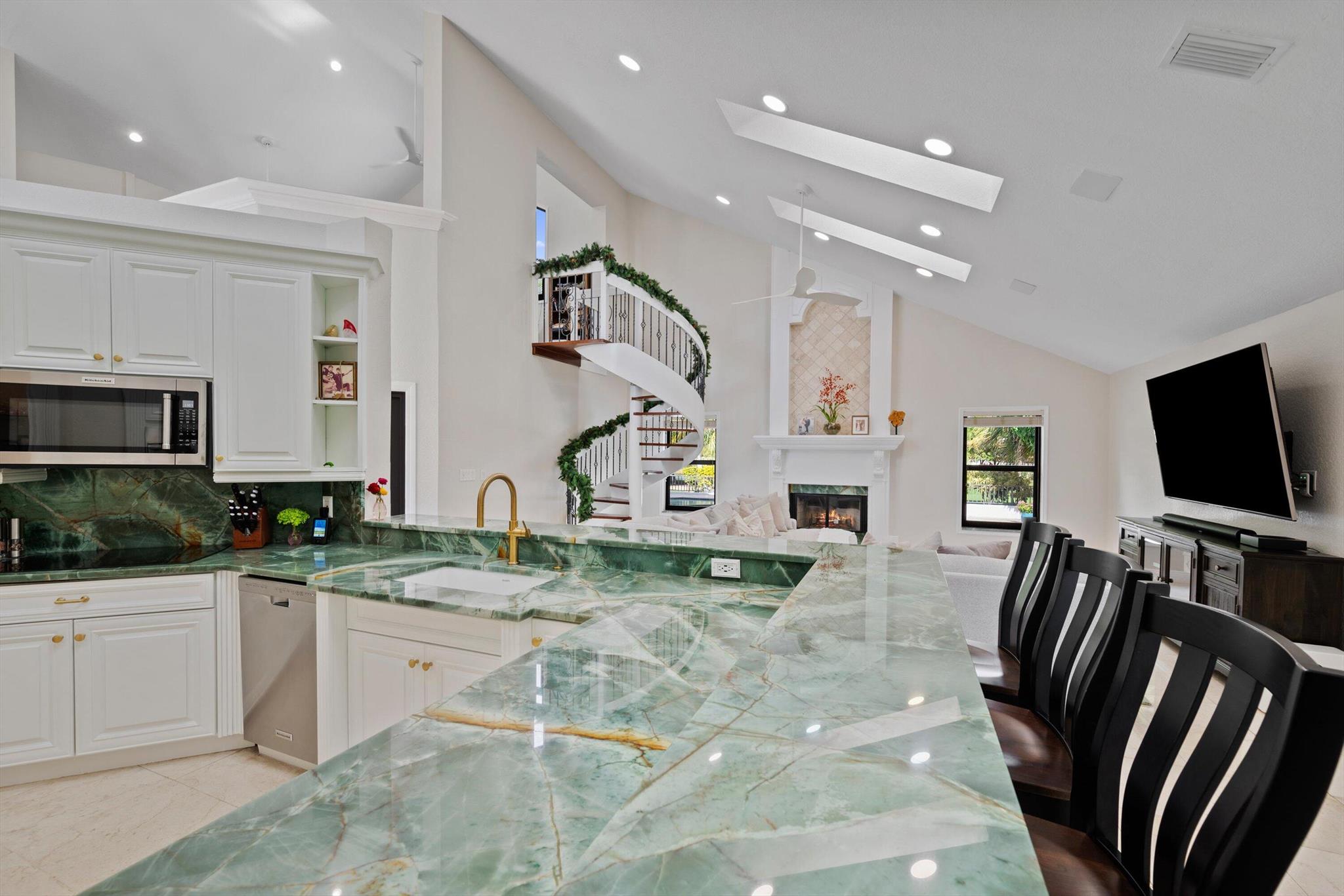 RIO POCO - Residential