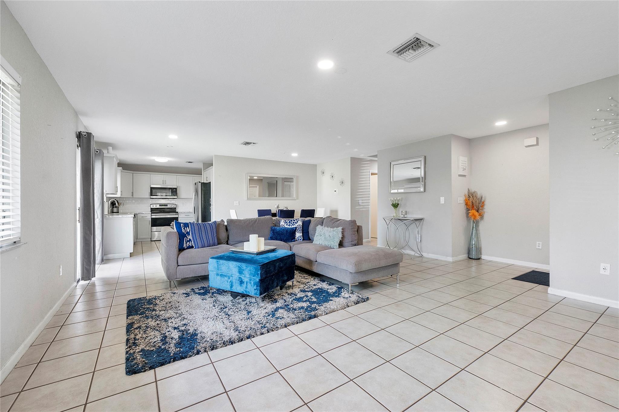 7940 NW 37th Dr