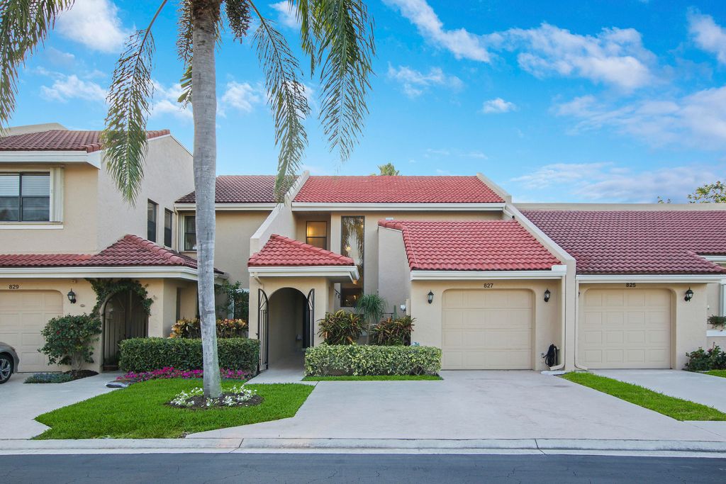 Photo of 827 Windermere Way, Palm Beach Gardens, FL 33418 (MLS # R10796712)