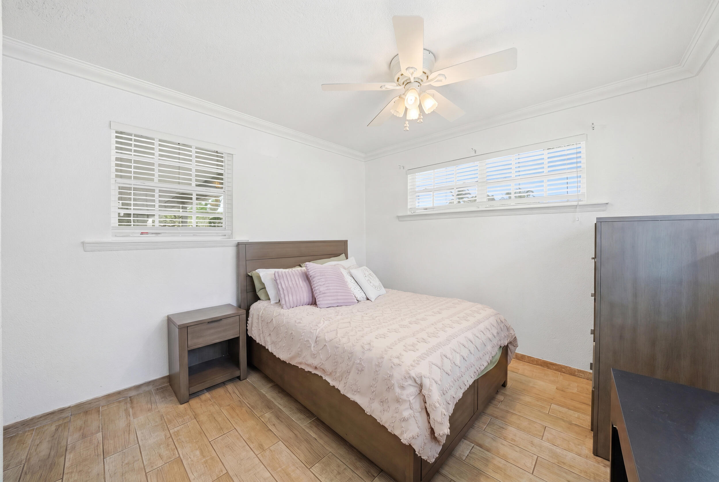 DRIFTWOOD ACRES NO 20 - Residential