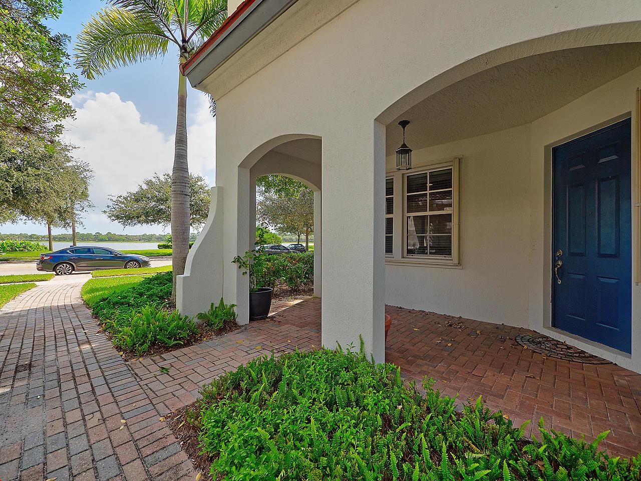199 Evergrene Parkway 17-B