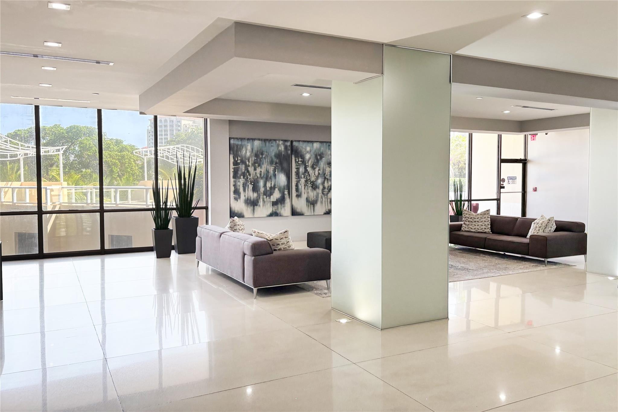 CORONADO COND - TOWER III - Residential