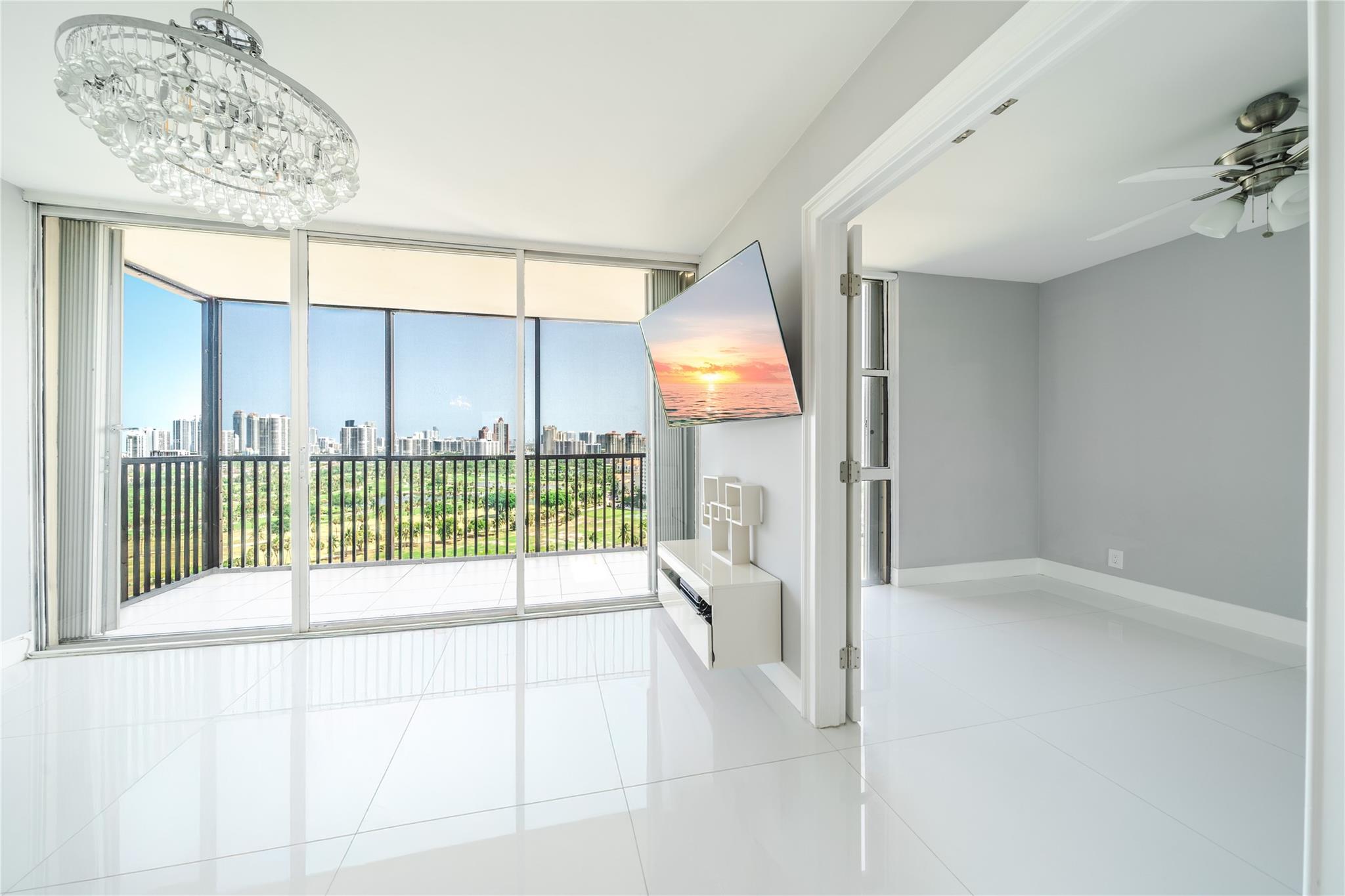 CORONADO COND - TOWER III - Residential