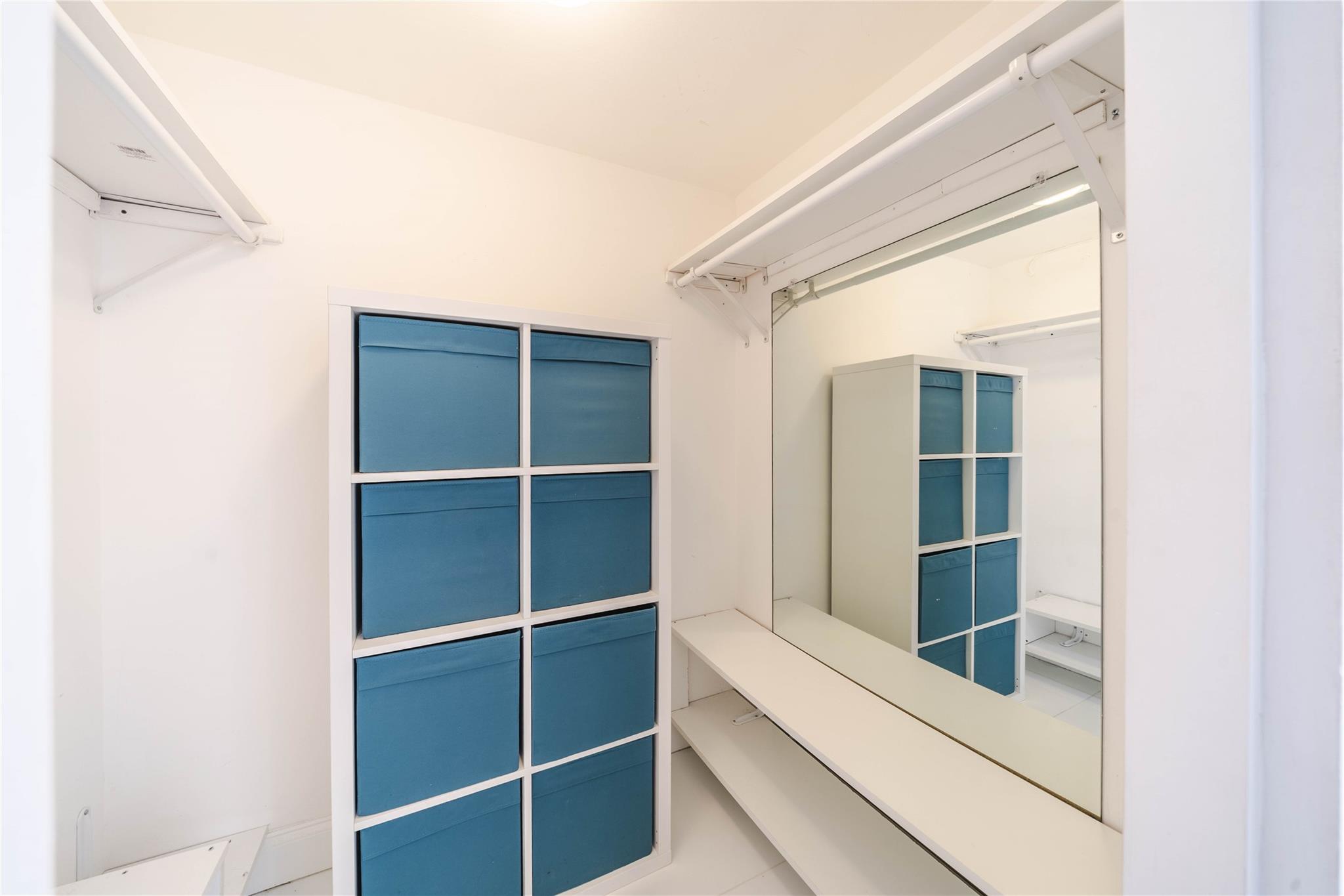 CORONADO COND - TOWER III - Residential