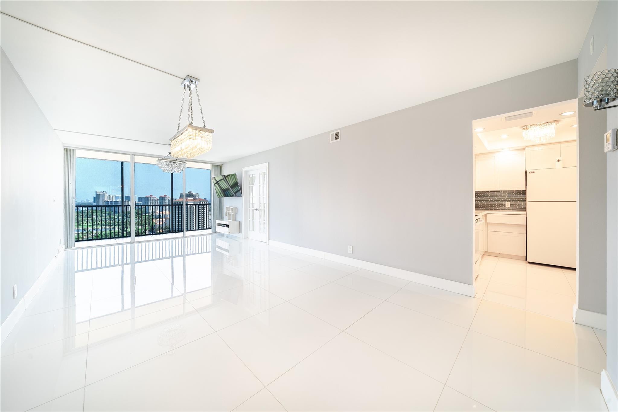 20379 W Country Club Dr 2234