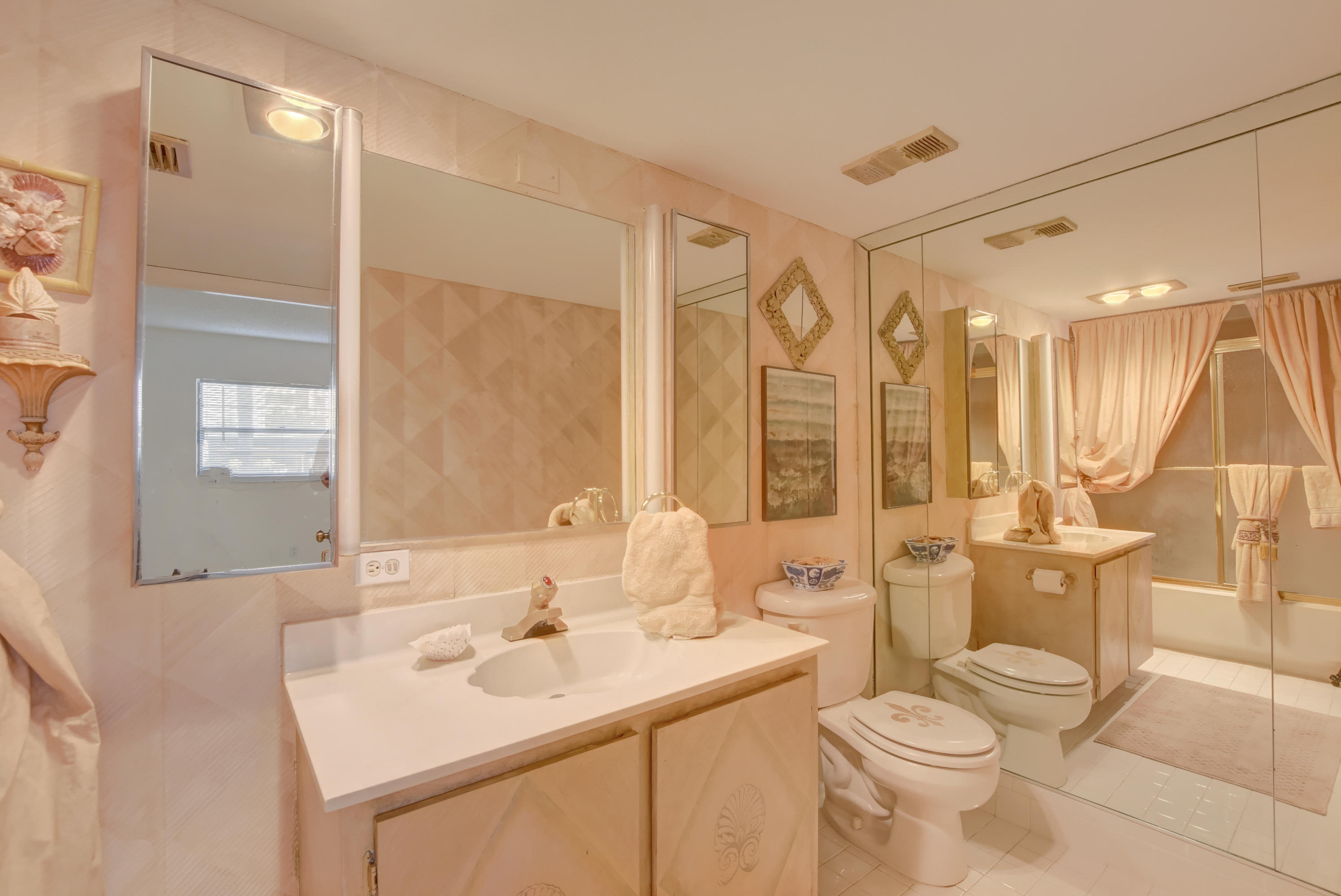 PINES OF BOCA BARWOOD CONDO - Residential