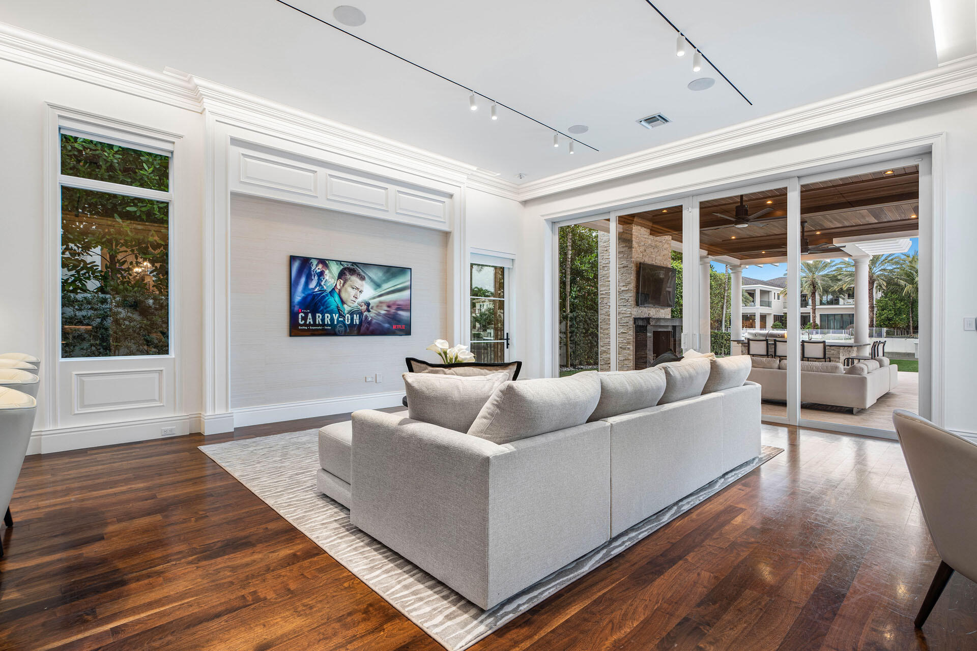 ROYAL PALM YACHT & COUNTR - Residential