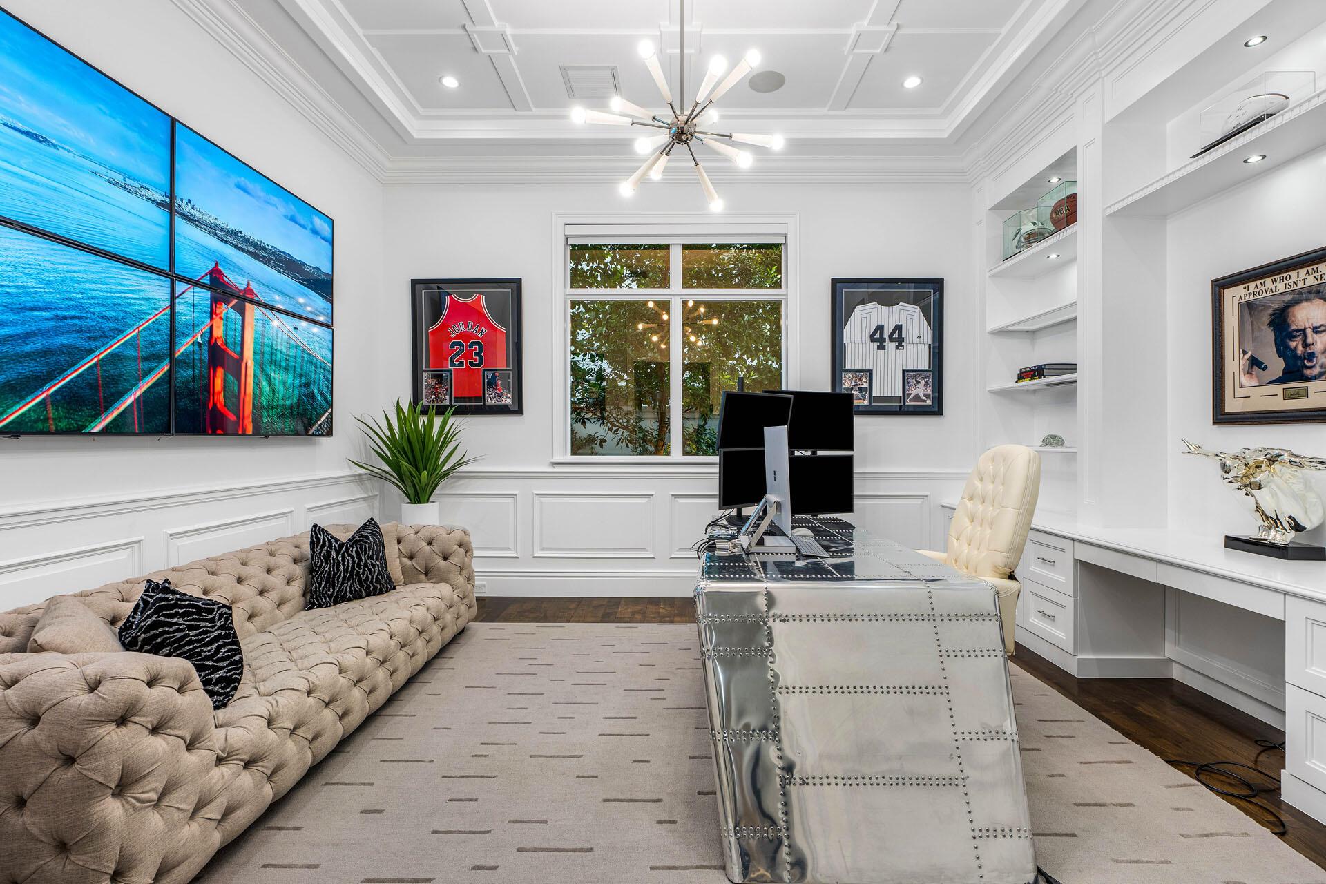 ROYAL PALM YACHT & COUNTR - Residential