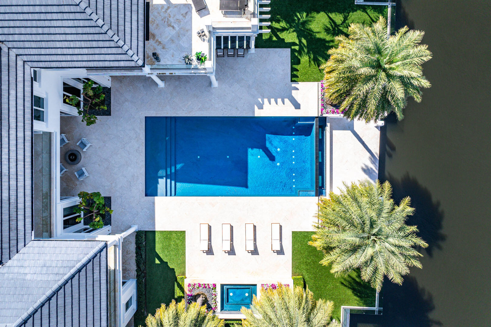 ROYAL PALM YACHT & COUNTR - Residential