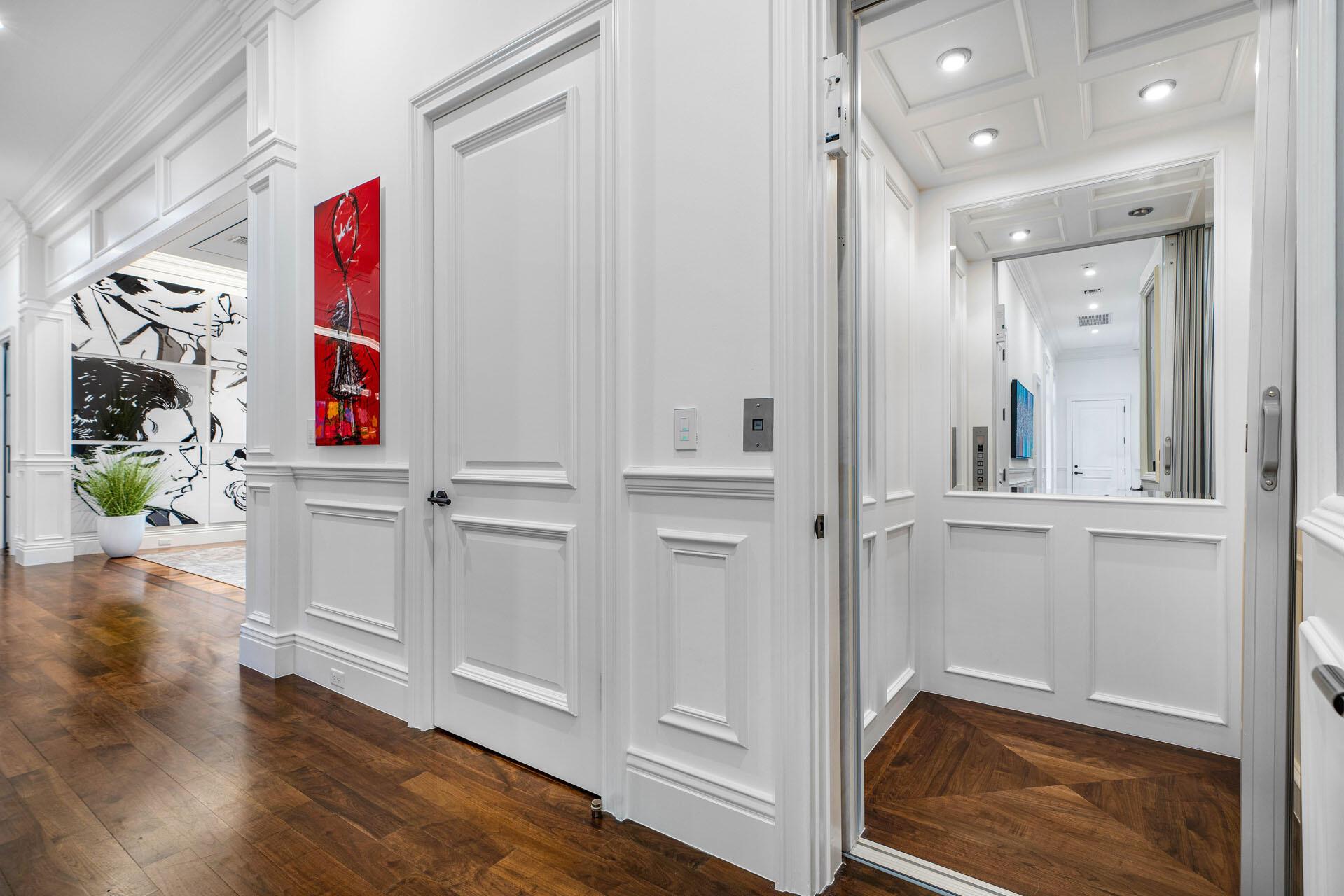 ROYAL PALM YACHT & COUNTR - Residential