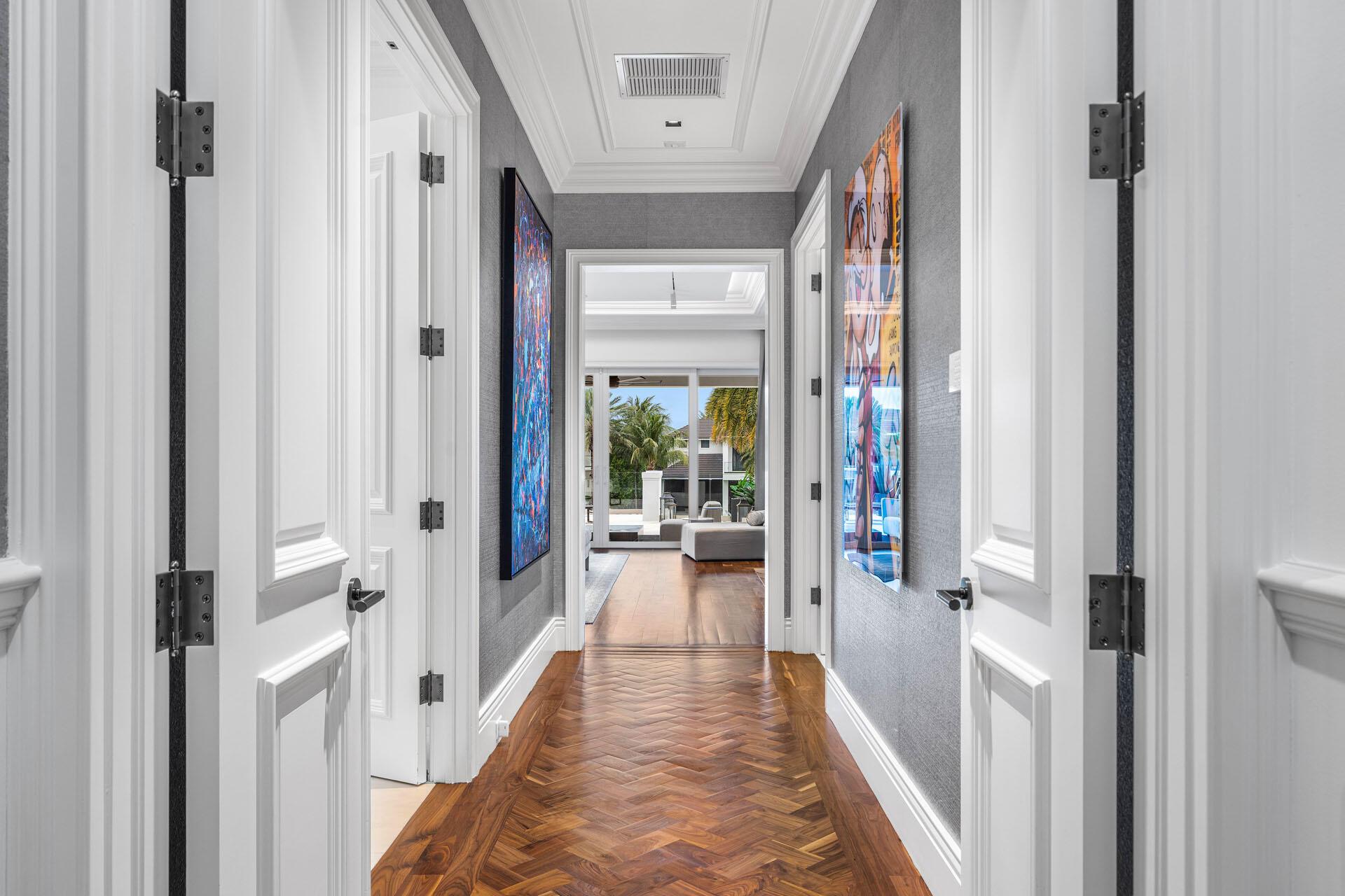 ROYAL PALM YACHT & COUNTR - Residential