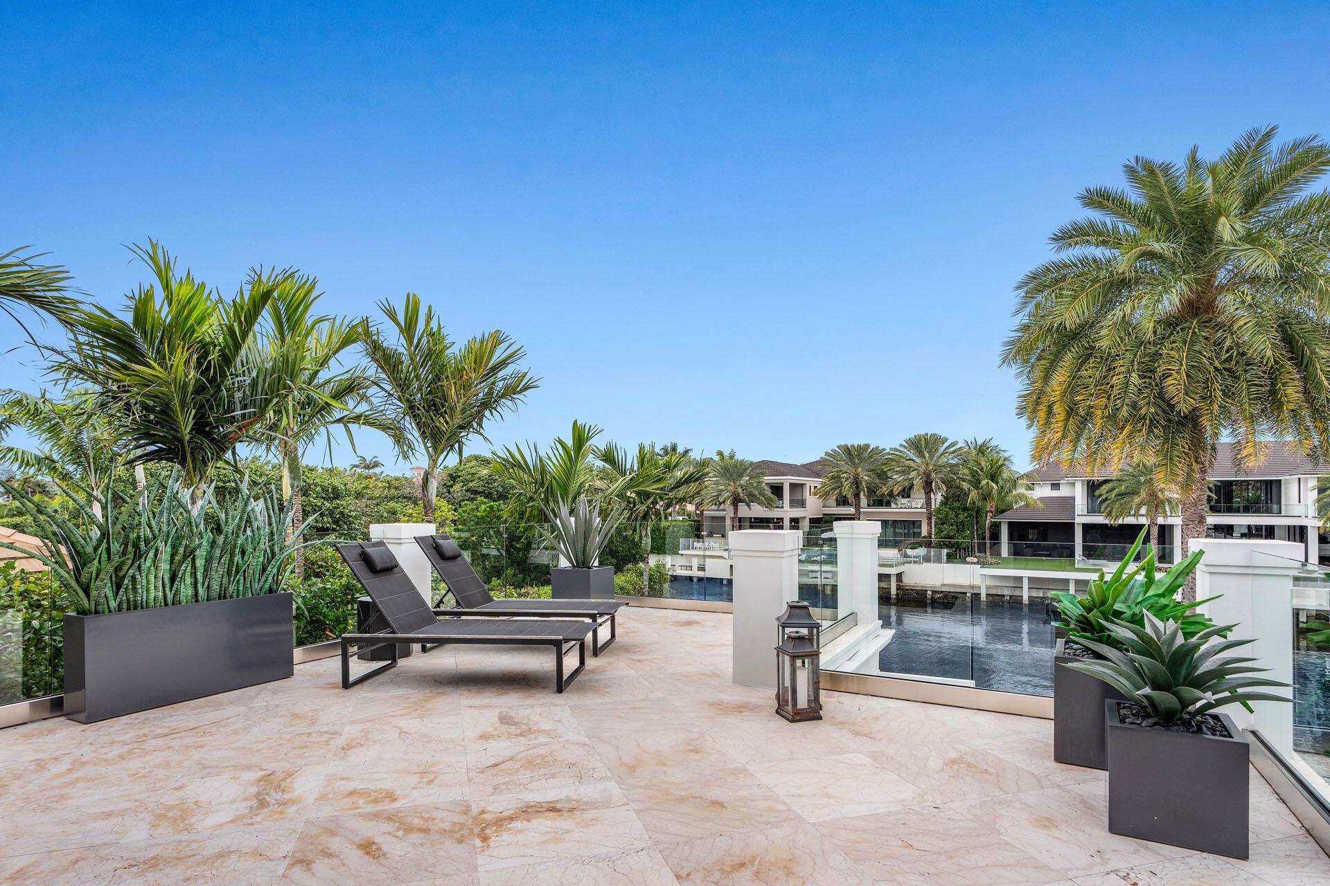 ROYAL PALM YACHT & COUNTR - Residential