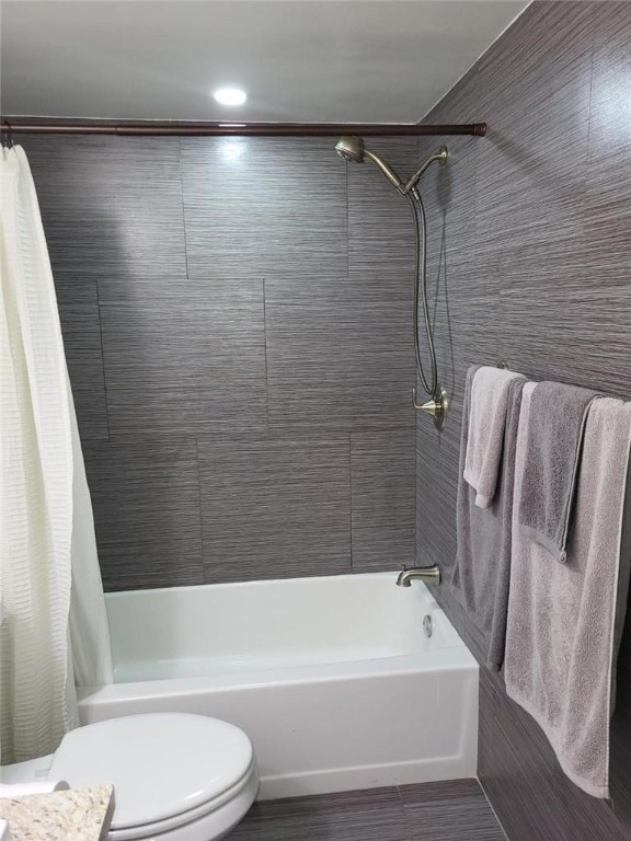 WATERGATE CONDOMINIUM - Residential