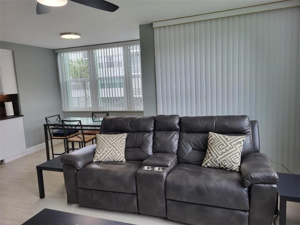 WATERGATE CONDOMINIUM - Residential