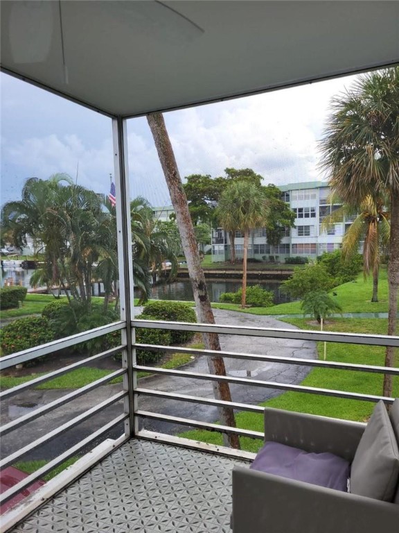 WATERGATE CONDOMINIUM - Residential