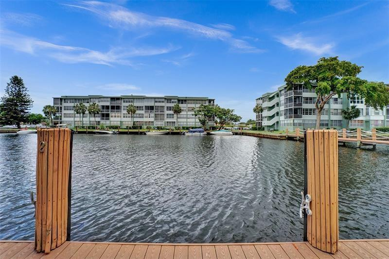 WATERGATE CONDOMINIUM - Residential