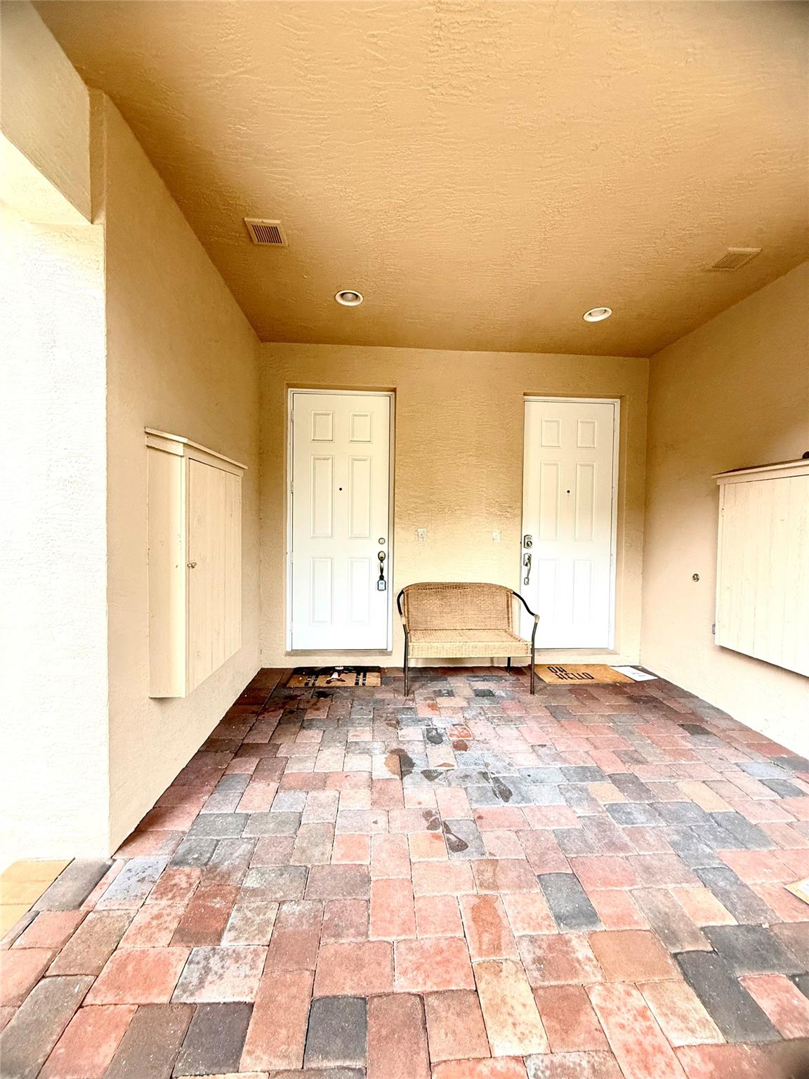 Cielo Twnhms/Shops/Donald - Residential Lease