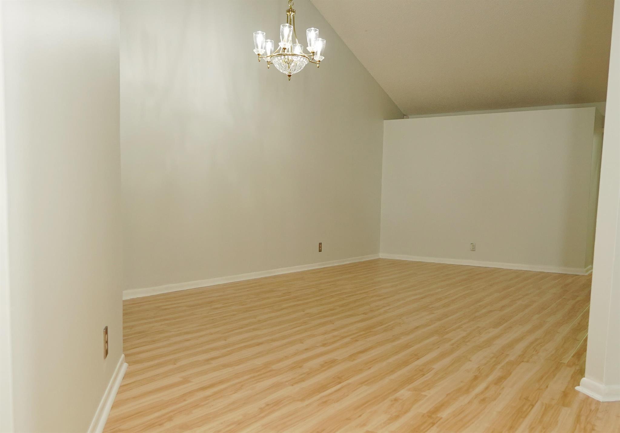 268 Sunshine Boulevard