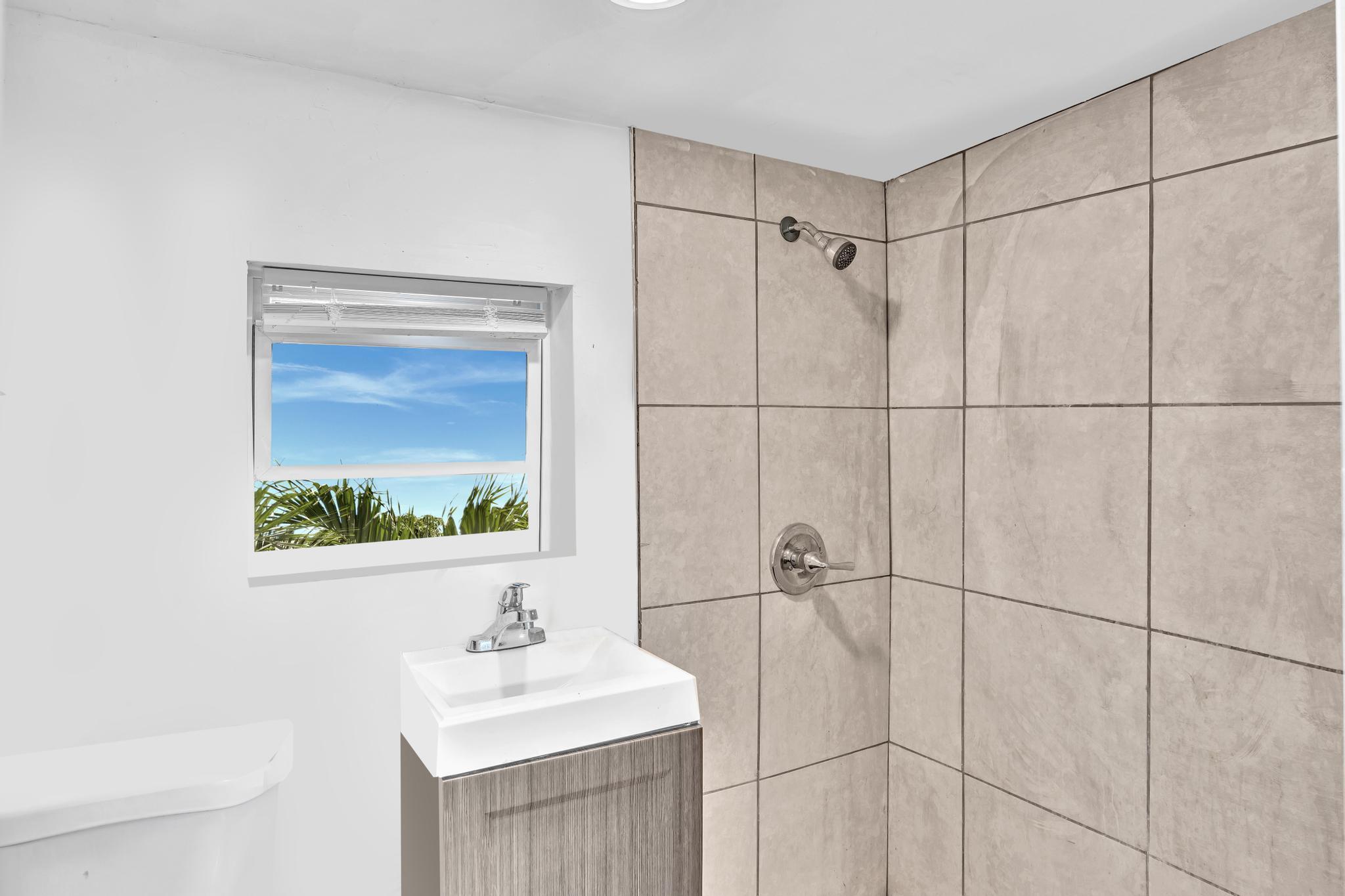 TENNYSON HEIGHTS - Residential