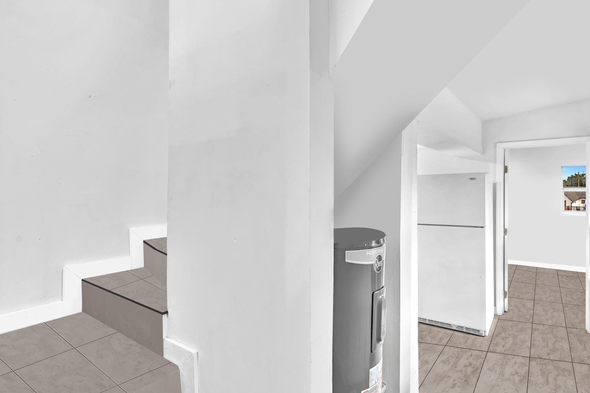 TENNYSON HEIGHTS - Residential