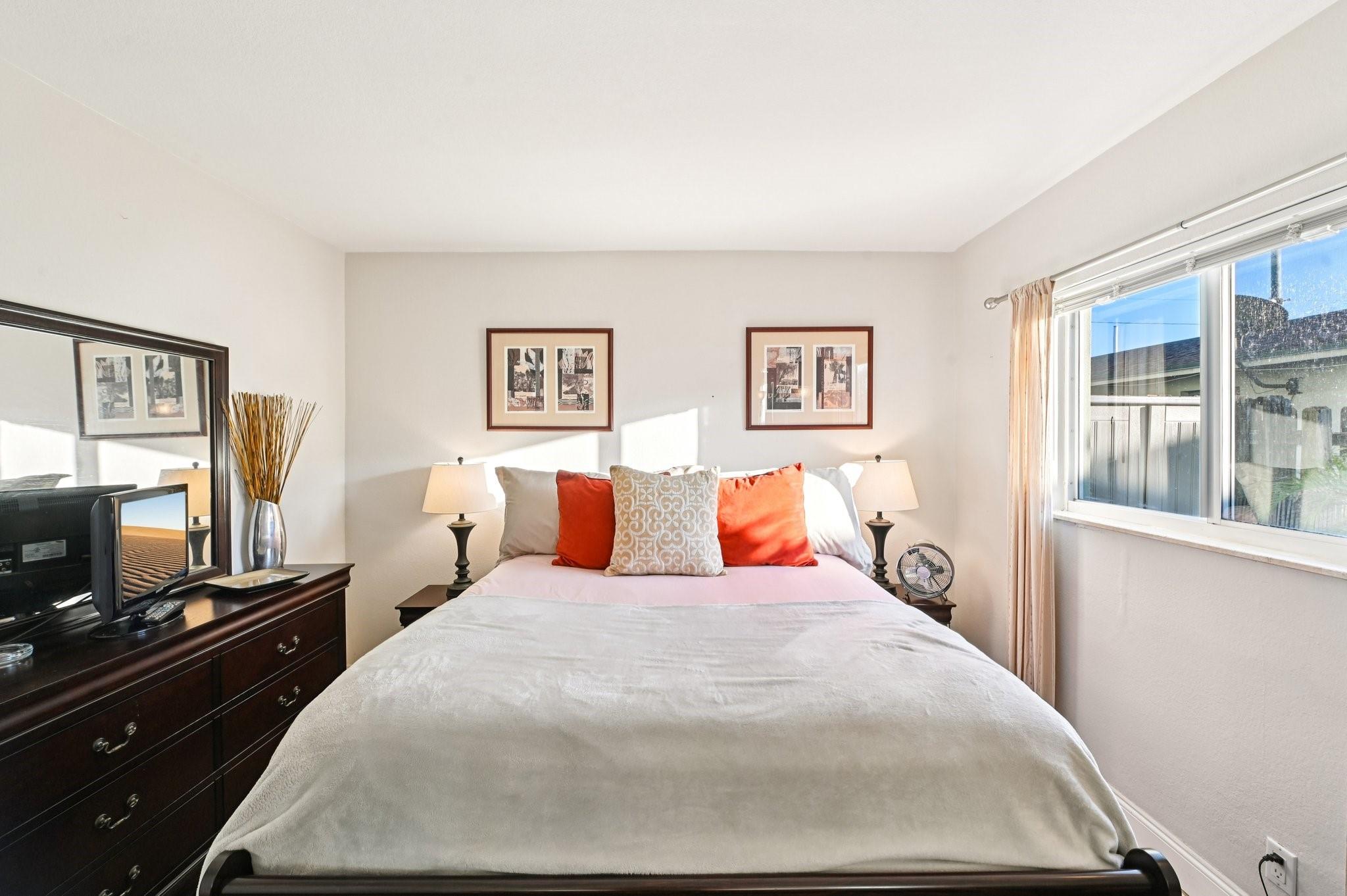 Oasis Falls - Residential