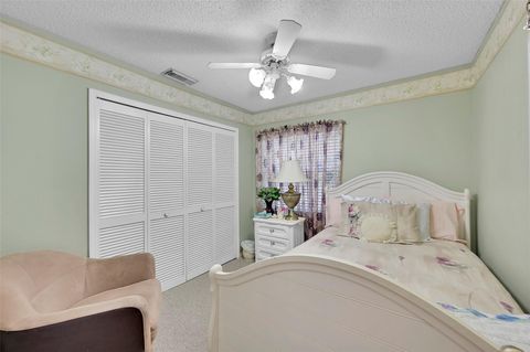 Single Family Residence in Pembroke Pines FL 450 188th Ter Ter 10.jpg