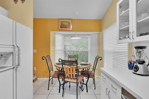 Single Family Residence in Pembroke Pines FL 450 188th Ter Ter 24.jpg