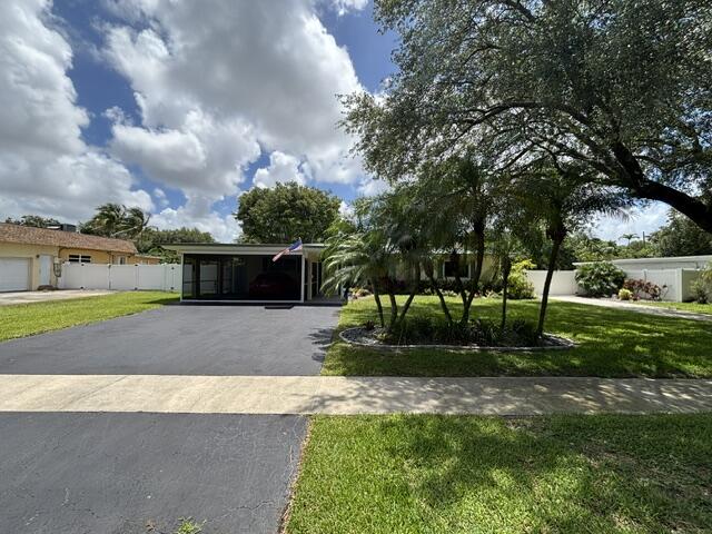 660 Azalea Court