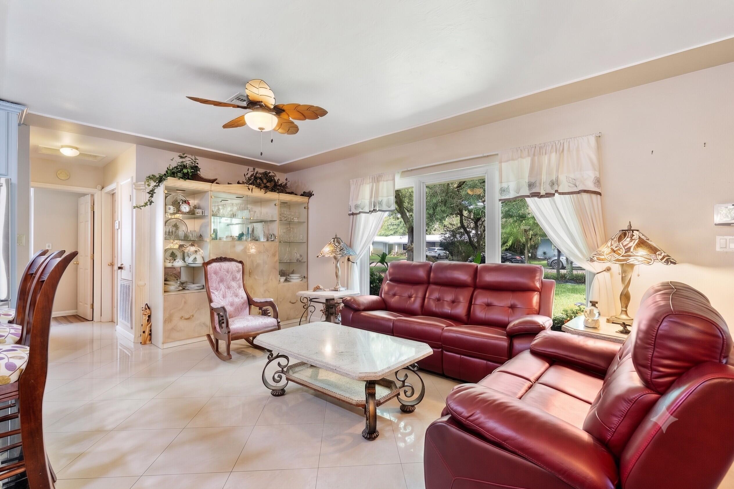 PLANTATION GARDENS 3RD SEC - Residential