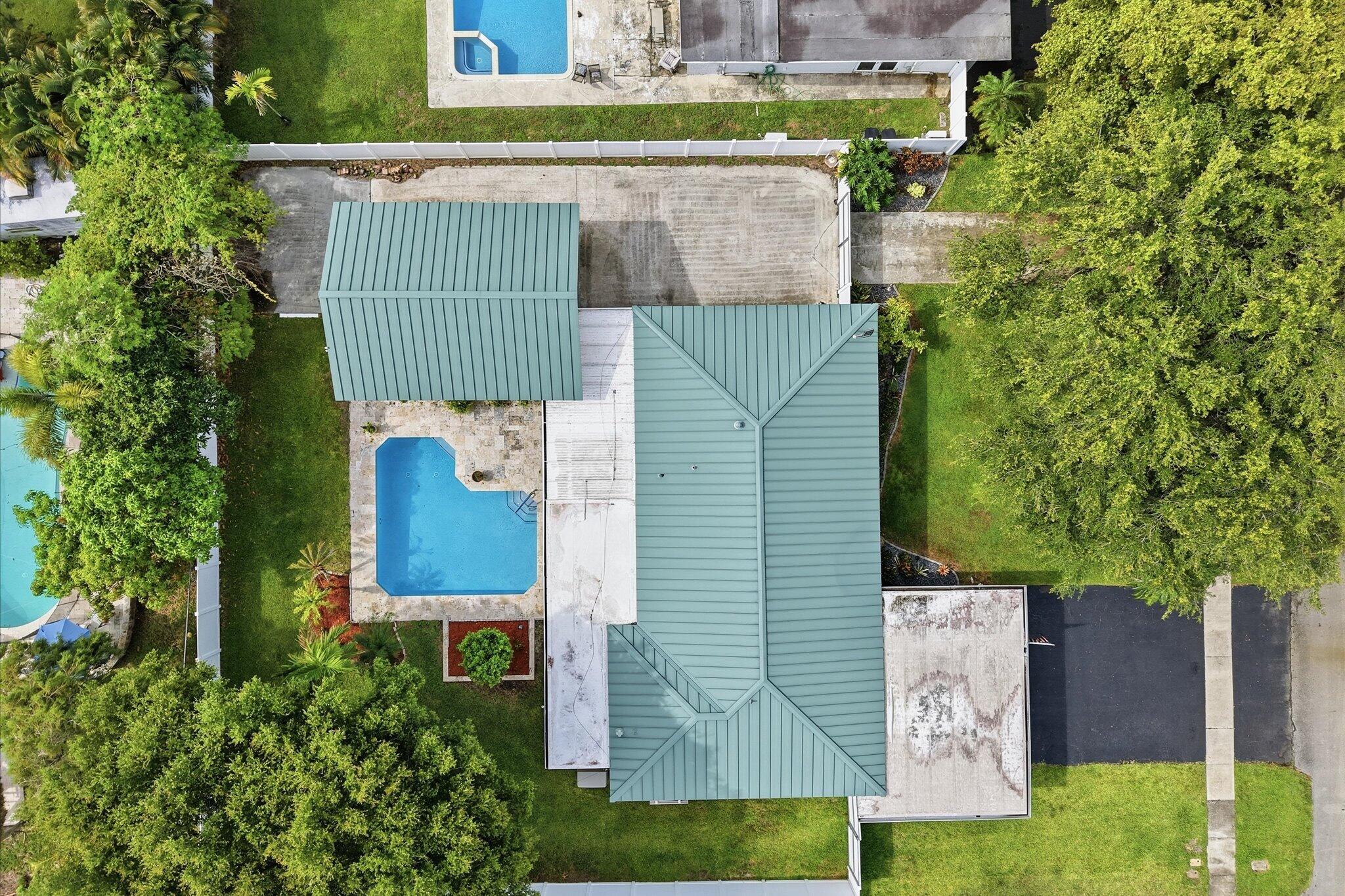 PLANTATION GARDENS 3RD SEC - Residential
