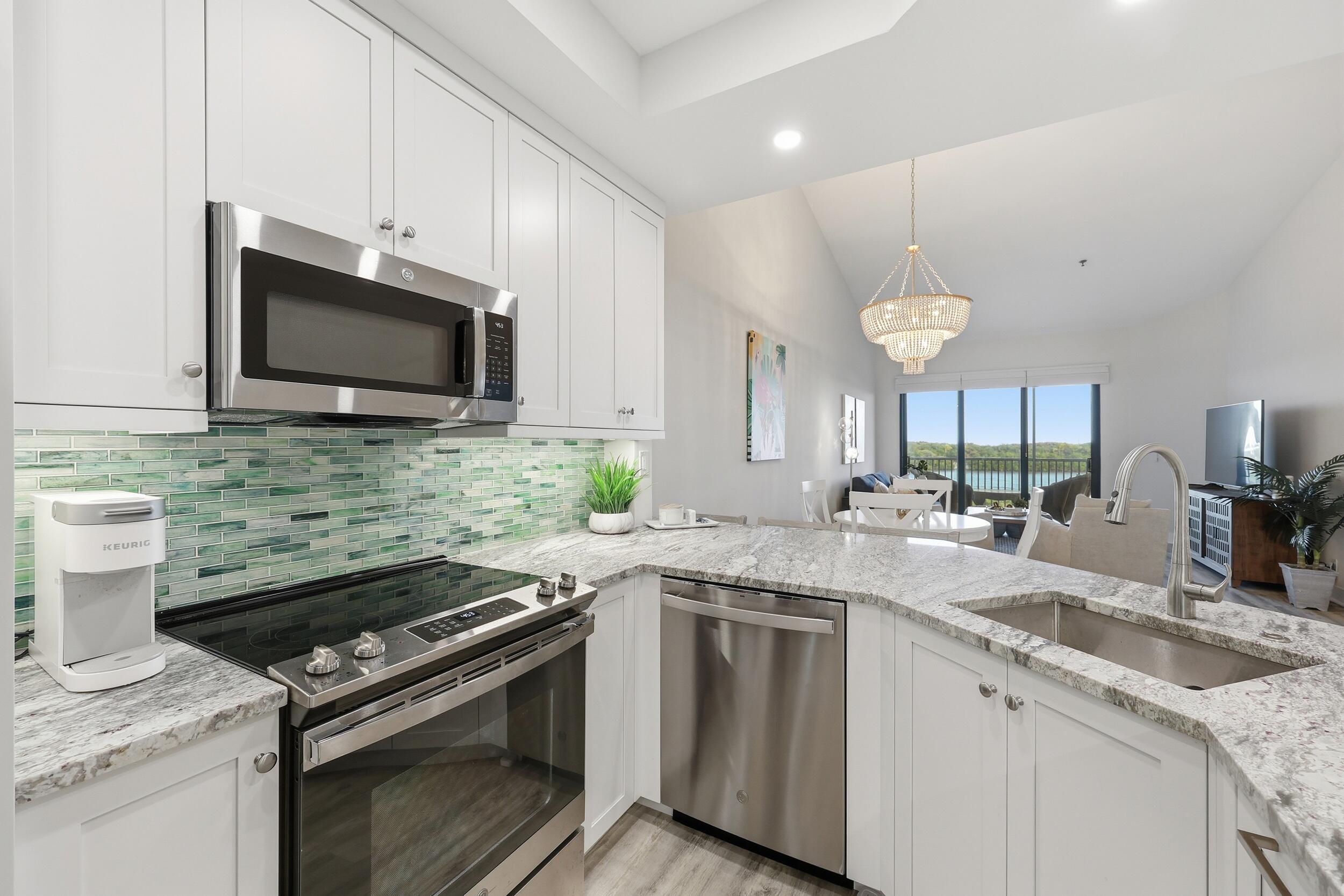 TEQUESTA COVE CONDO - Residential