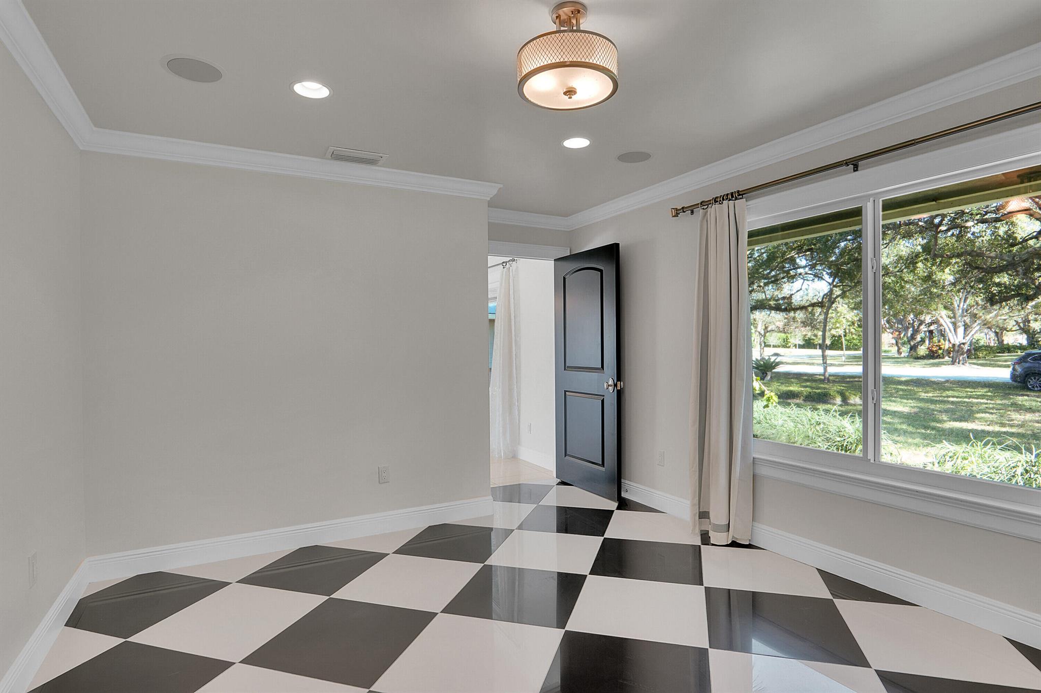 STEEPLECHASE - Residential Lease