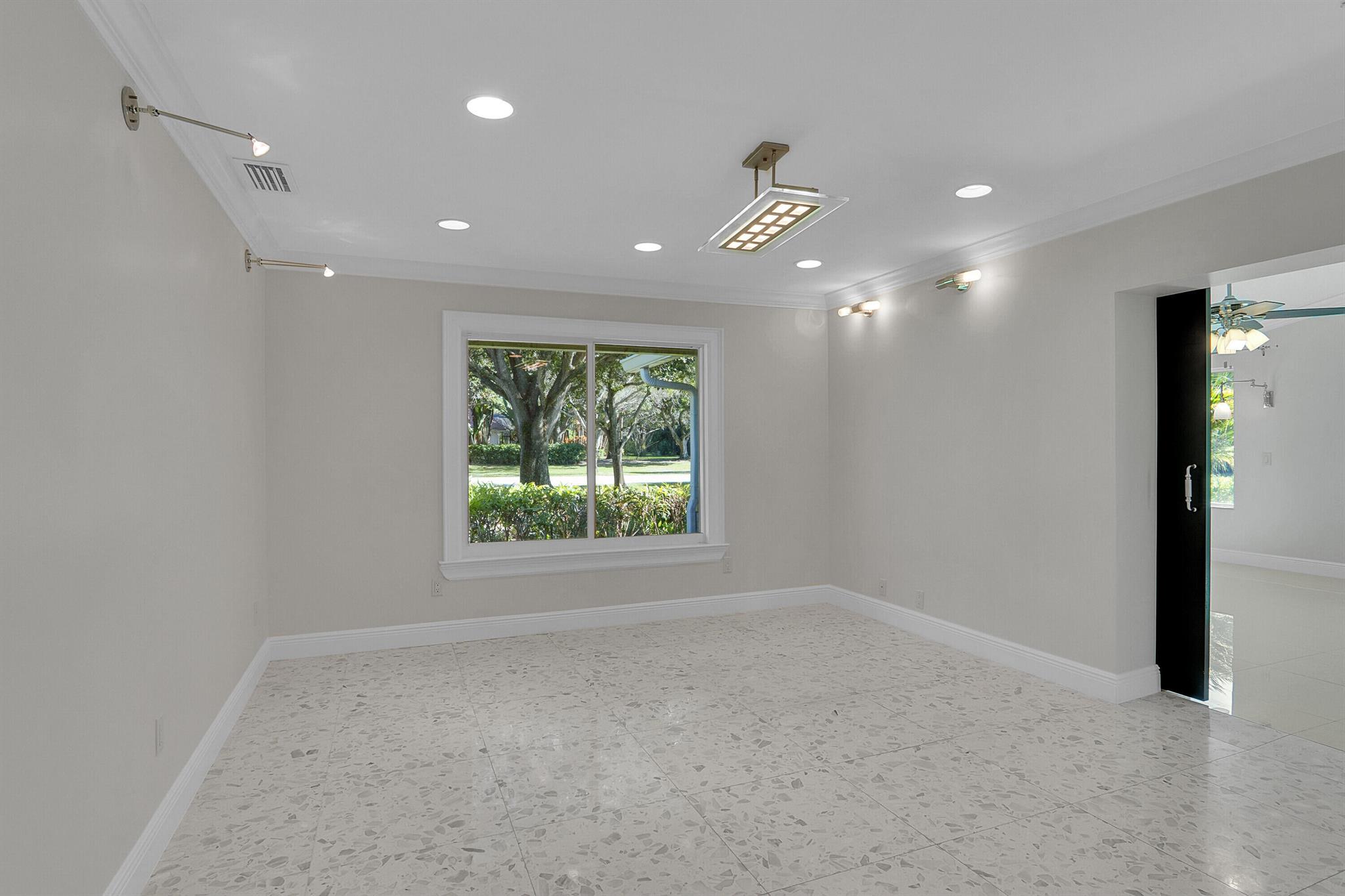 STEEPLECHASE - Residential Lease