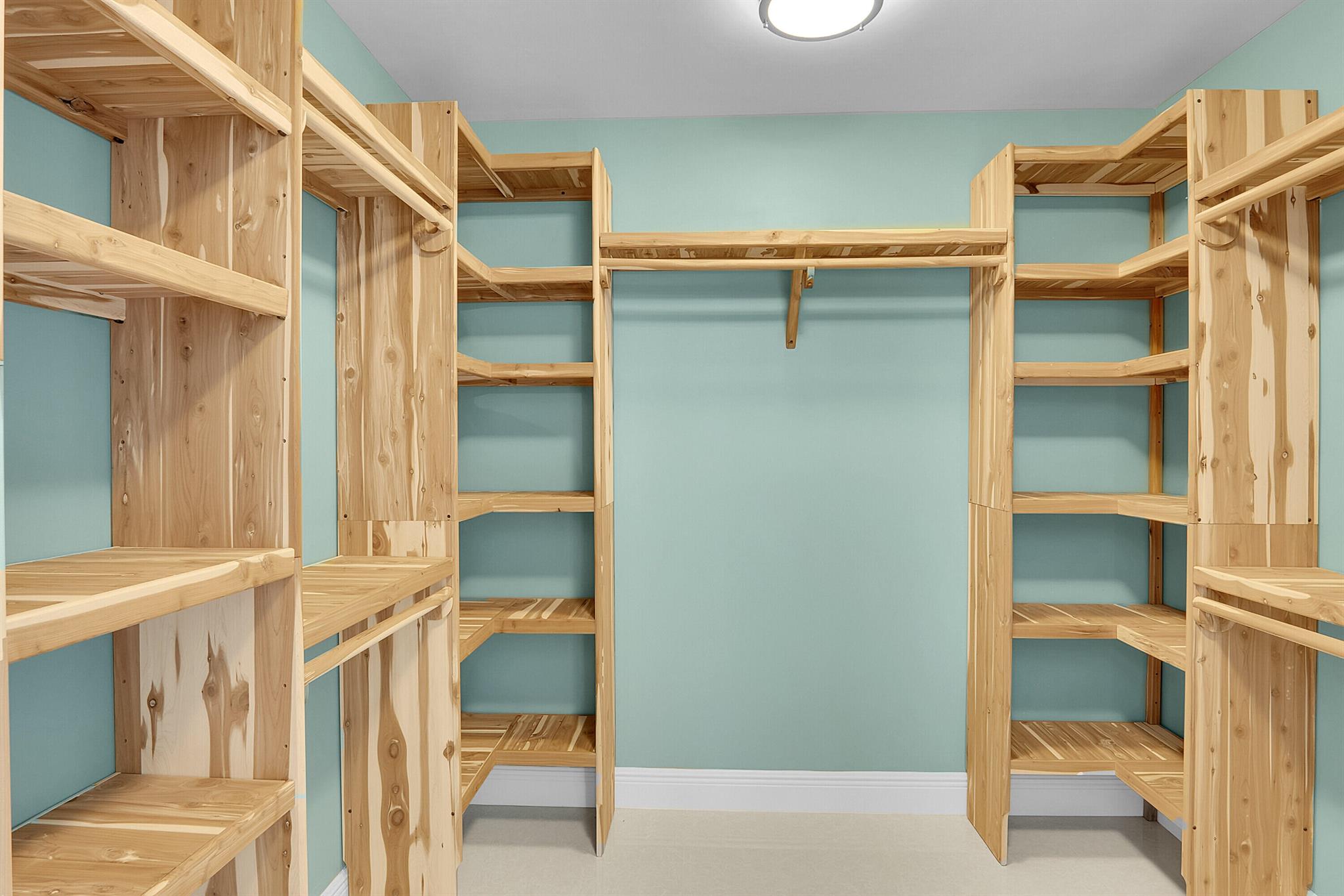 STEEPLECHASE - Residential Lease