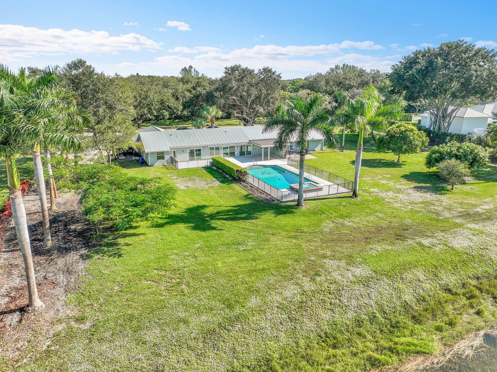 STEEPLECHASE - Residential Lease