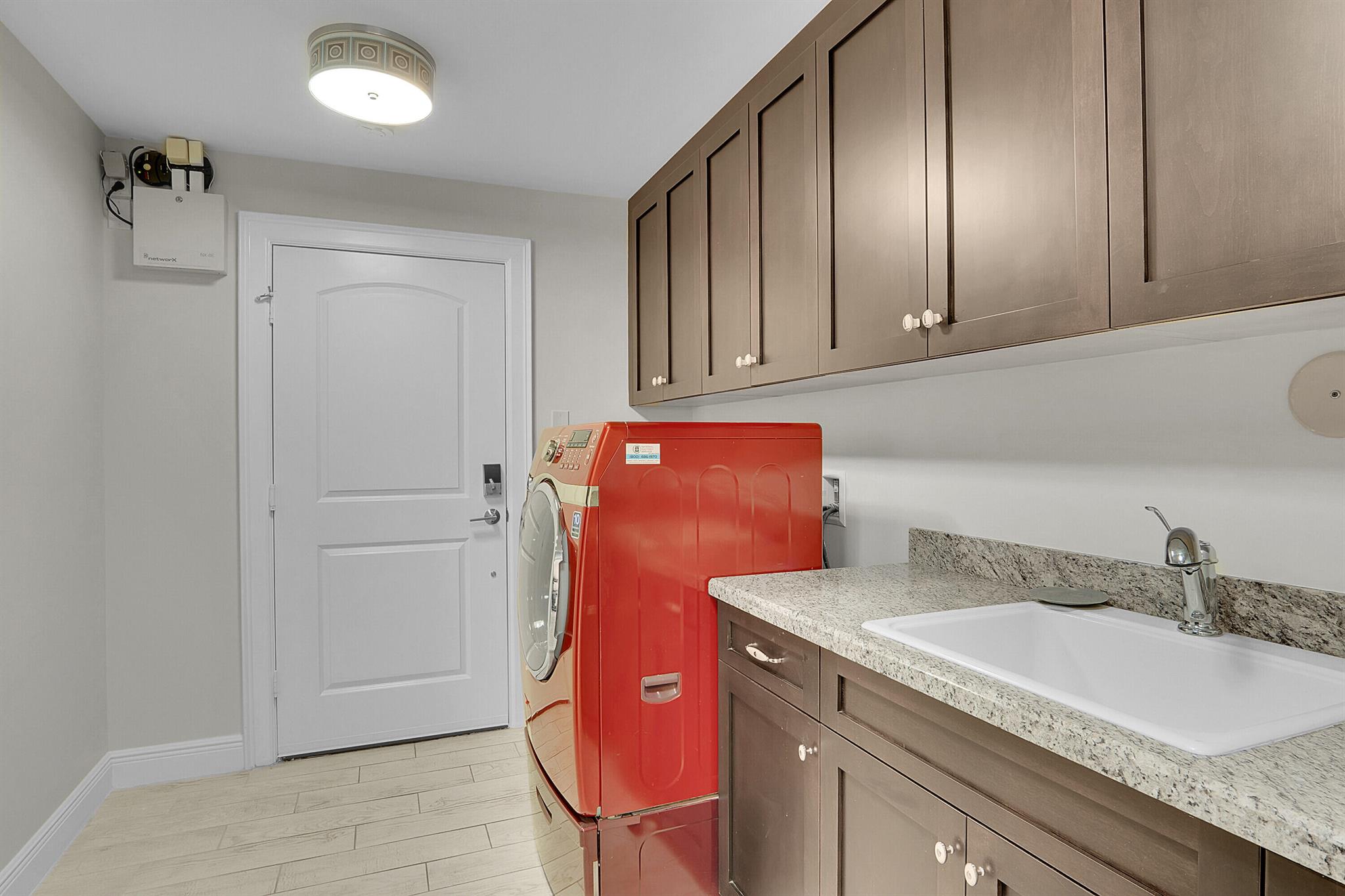 STEEPLECHASE - Residential Lease