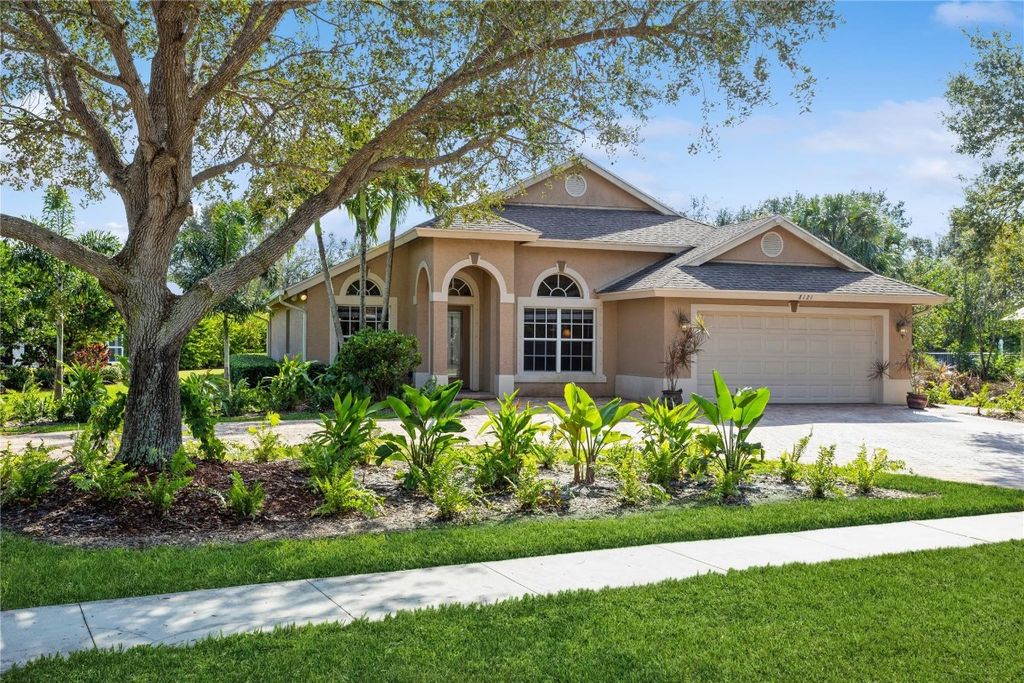 Photo of 8121 SW Yachtsmans Drive, Stuart, FL 34997 (MLS # F10540820)