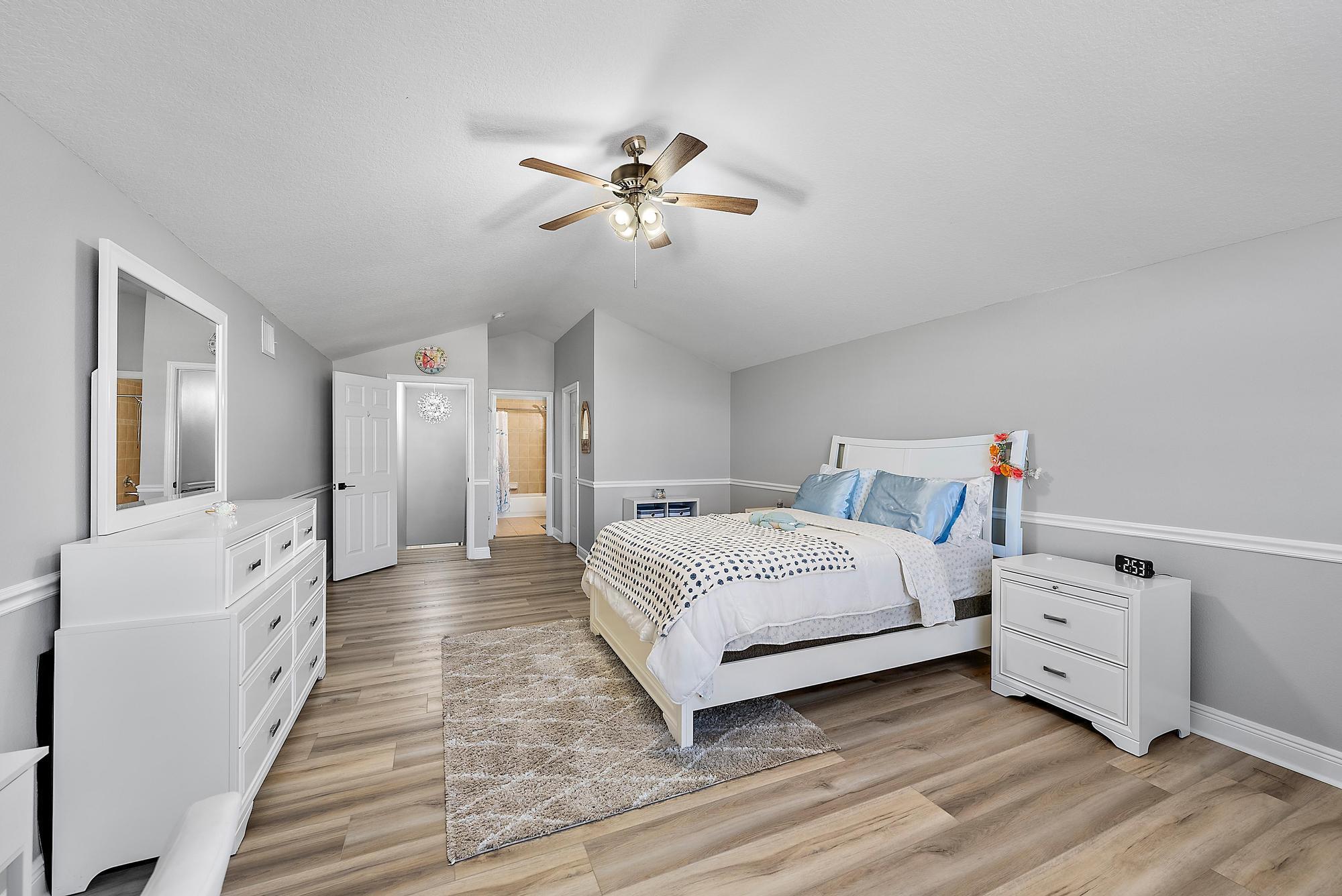 Lake Tuscany - Residential