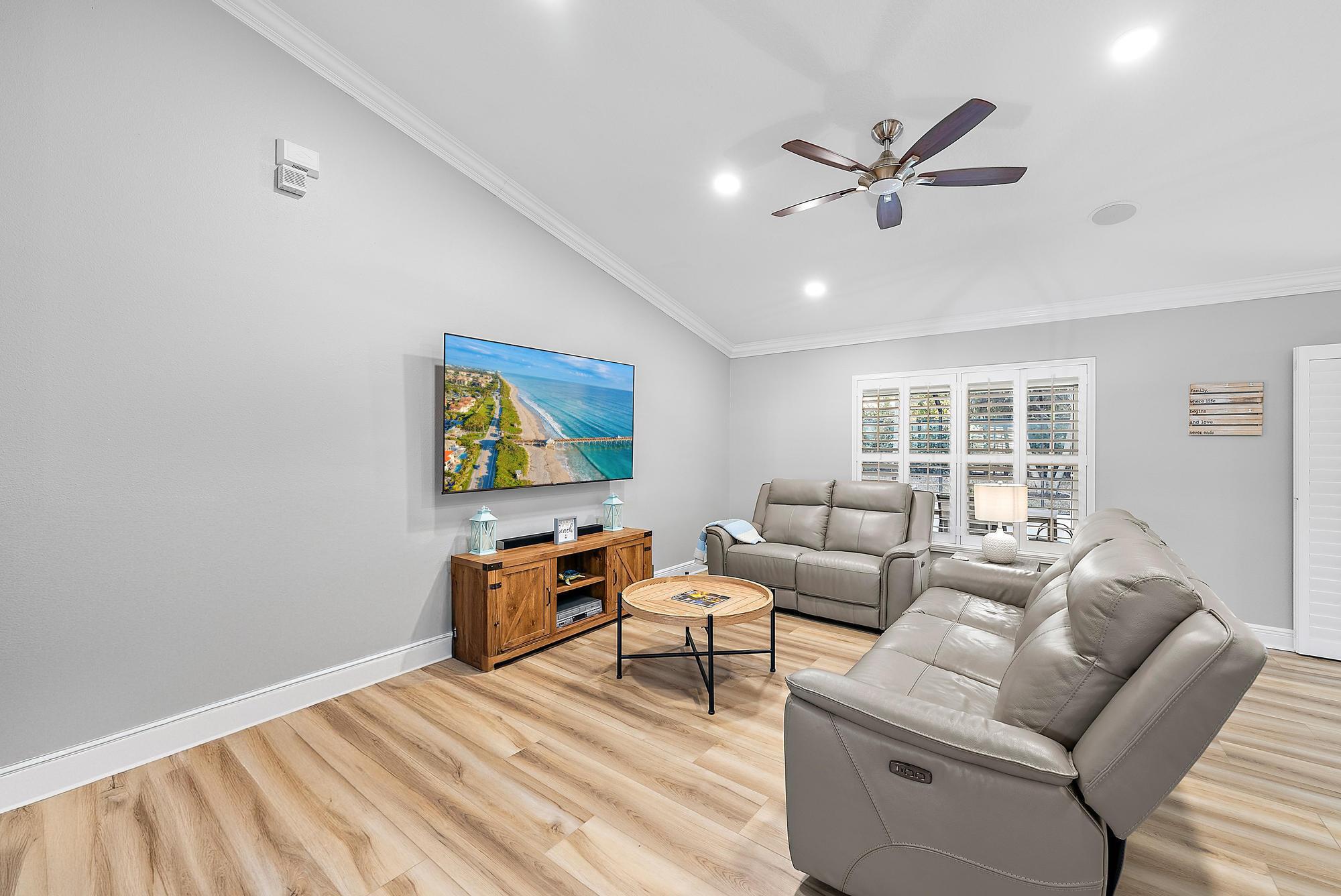 Lake Tuscany - Residential