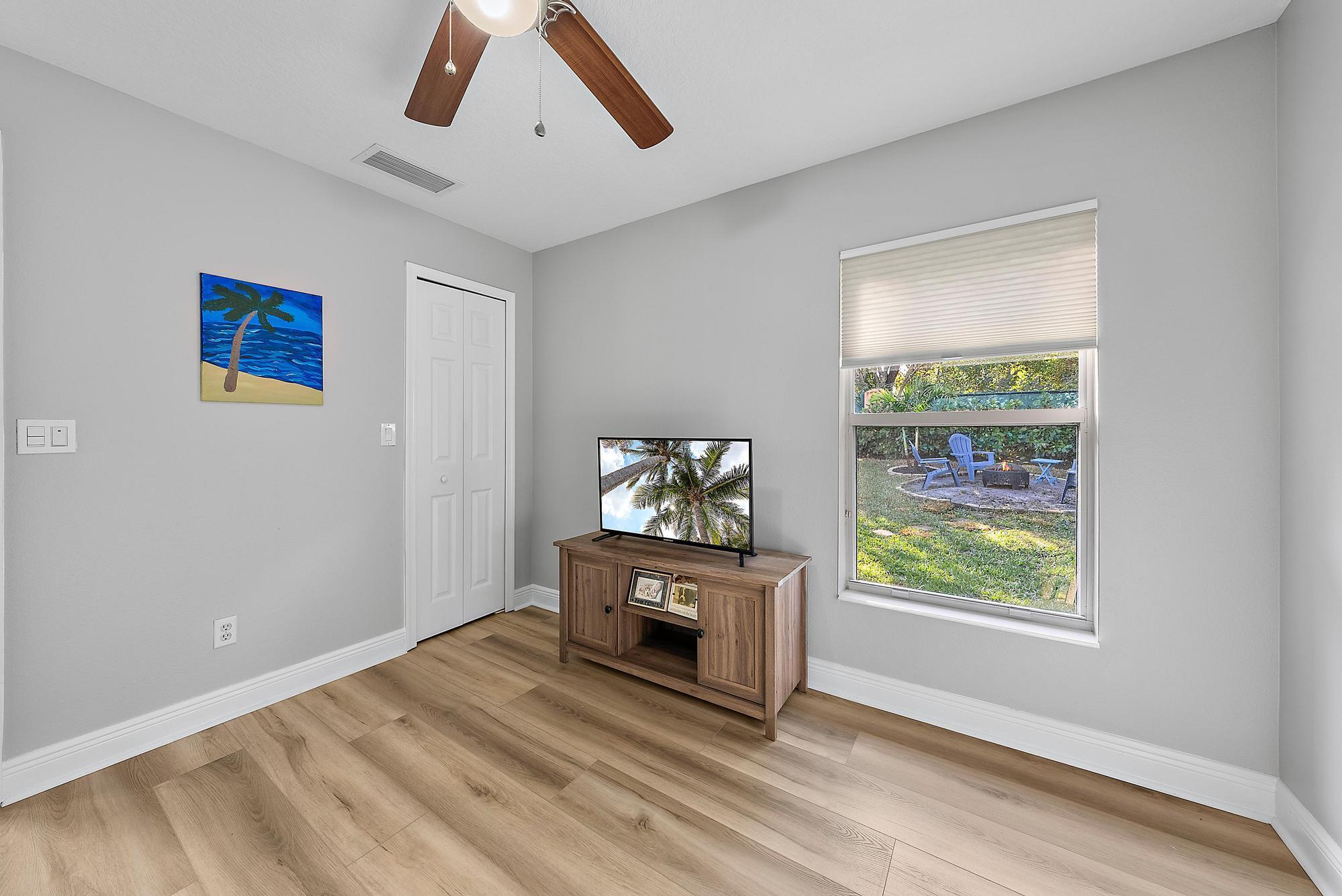 Lake Tuscany - Residential