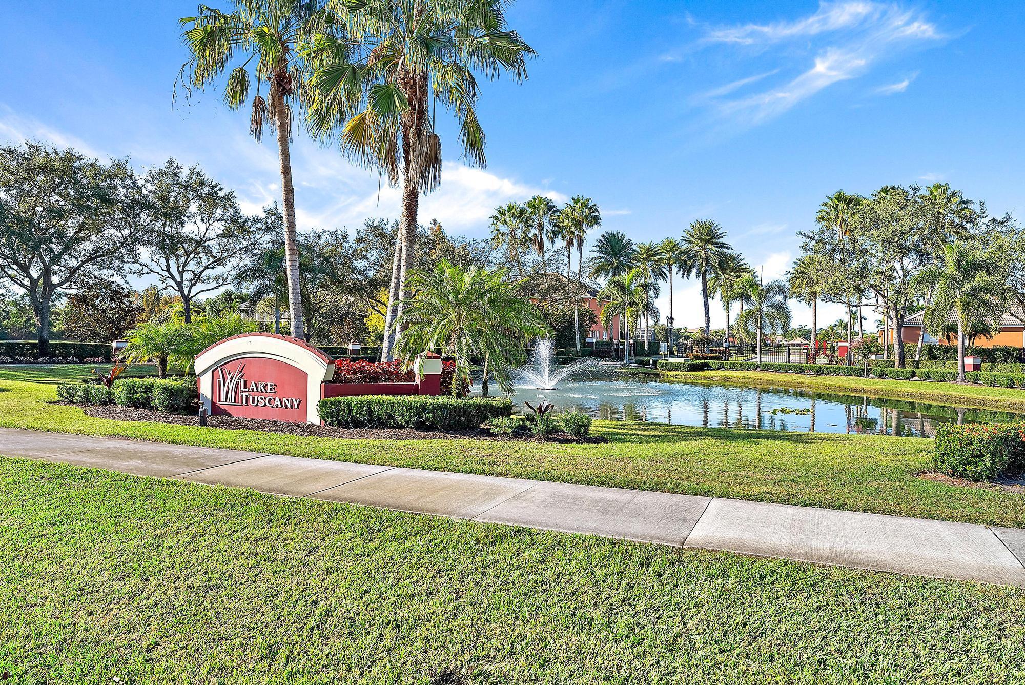 Lake Tuscany - Residential