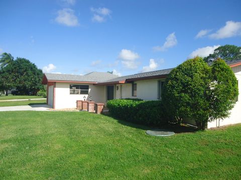 A home in Port St Lucie