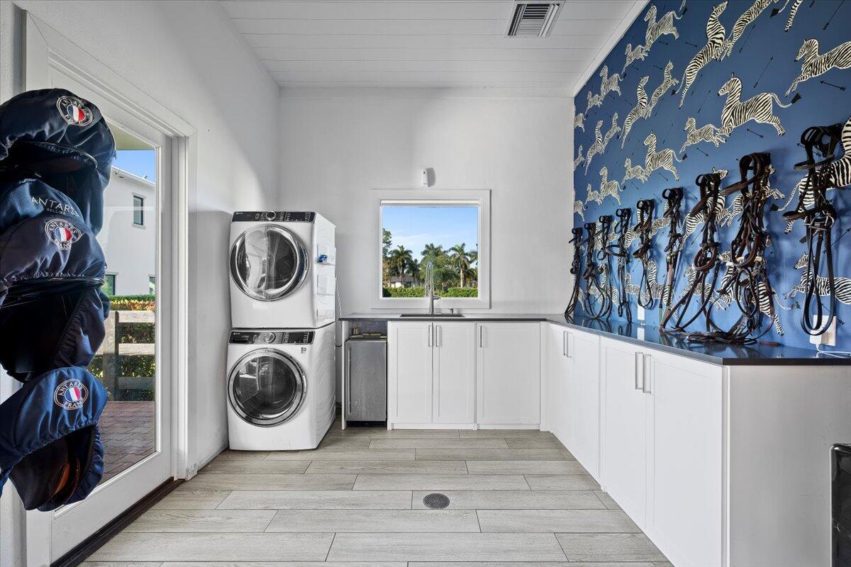 HOMELAND - Residential