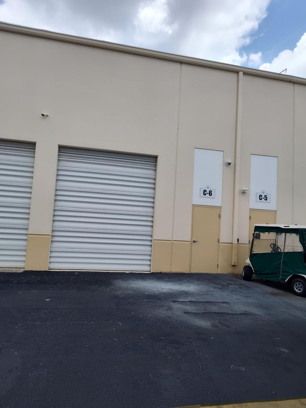 Photo of 2721 Vista Pkwy #C-6, West Palm Beach, FL 33411 (MLS # B26045045)